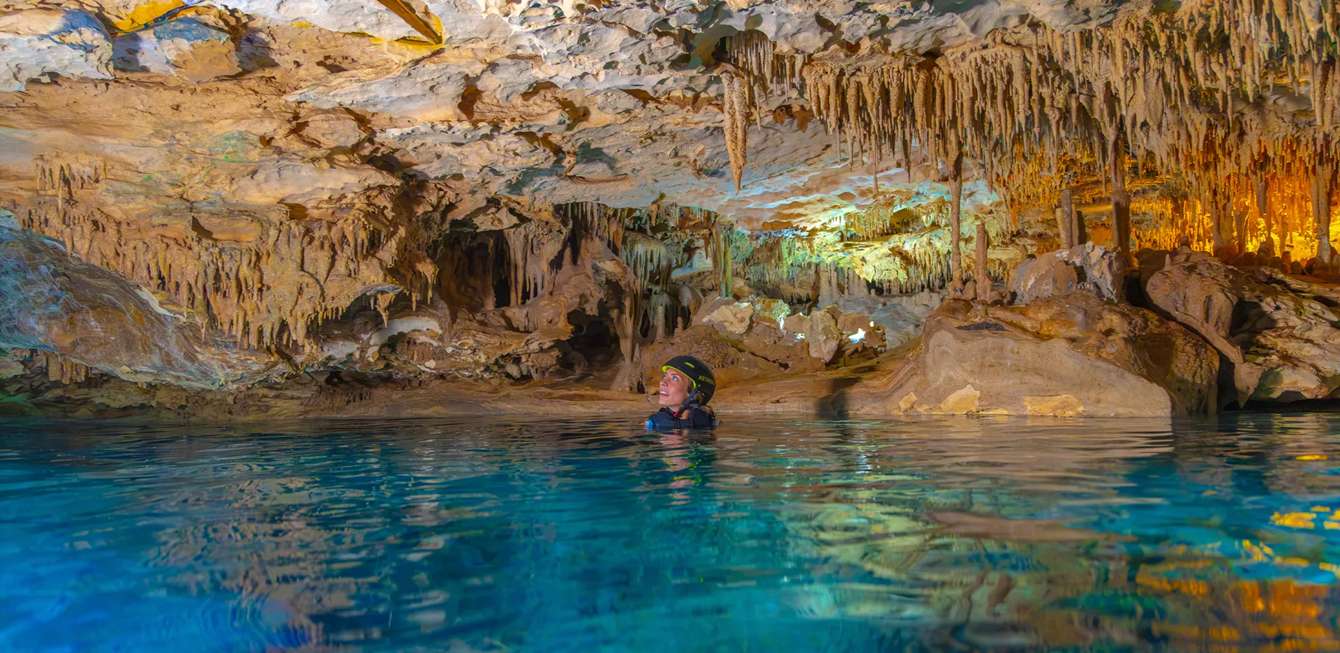 Río subterráneo en la Riviera Maya con Kantun Chi